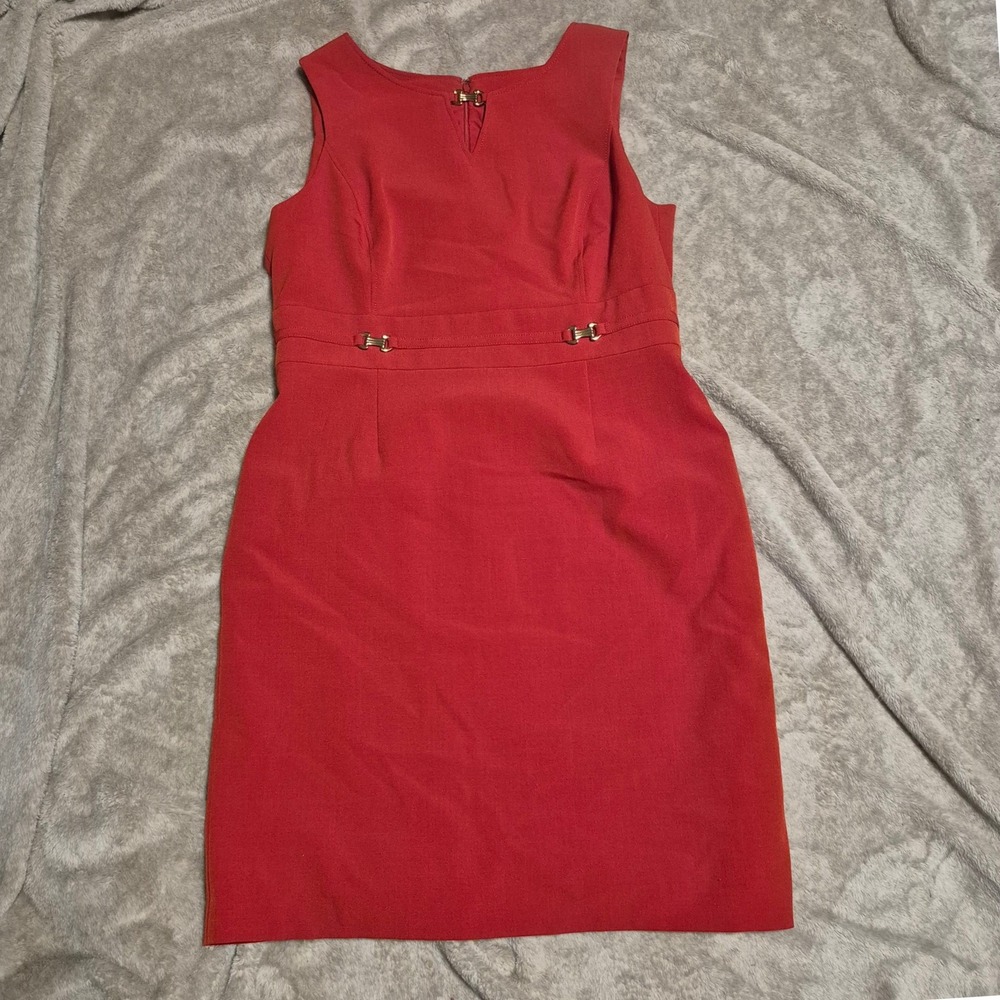 Tahari Arthur S. Levine Red Sleeveless Sheath Dress Gold Hardware Size 16